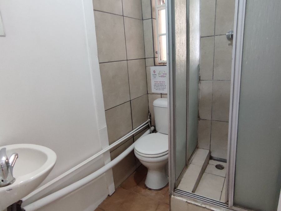 8 Bedroom Property for Sale in Brandwag Free State